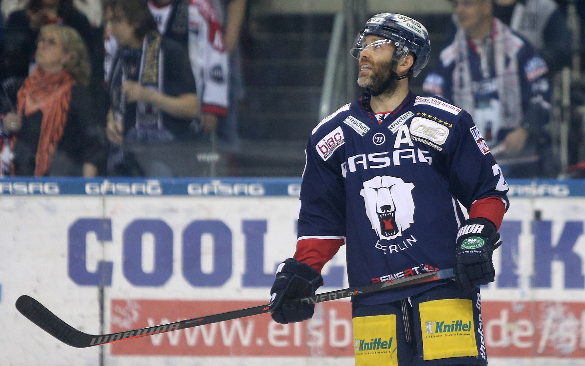 Eisbär Busch beendet Eishockey-Karriere