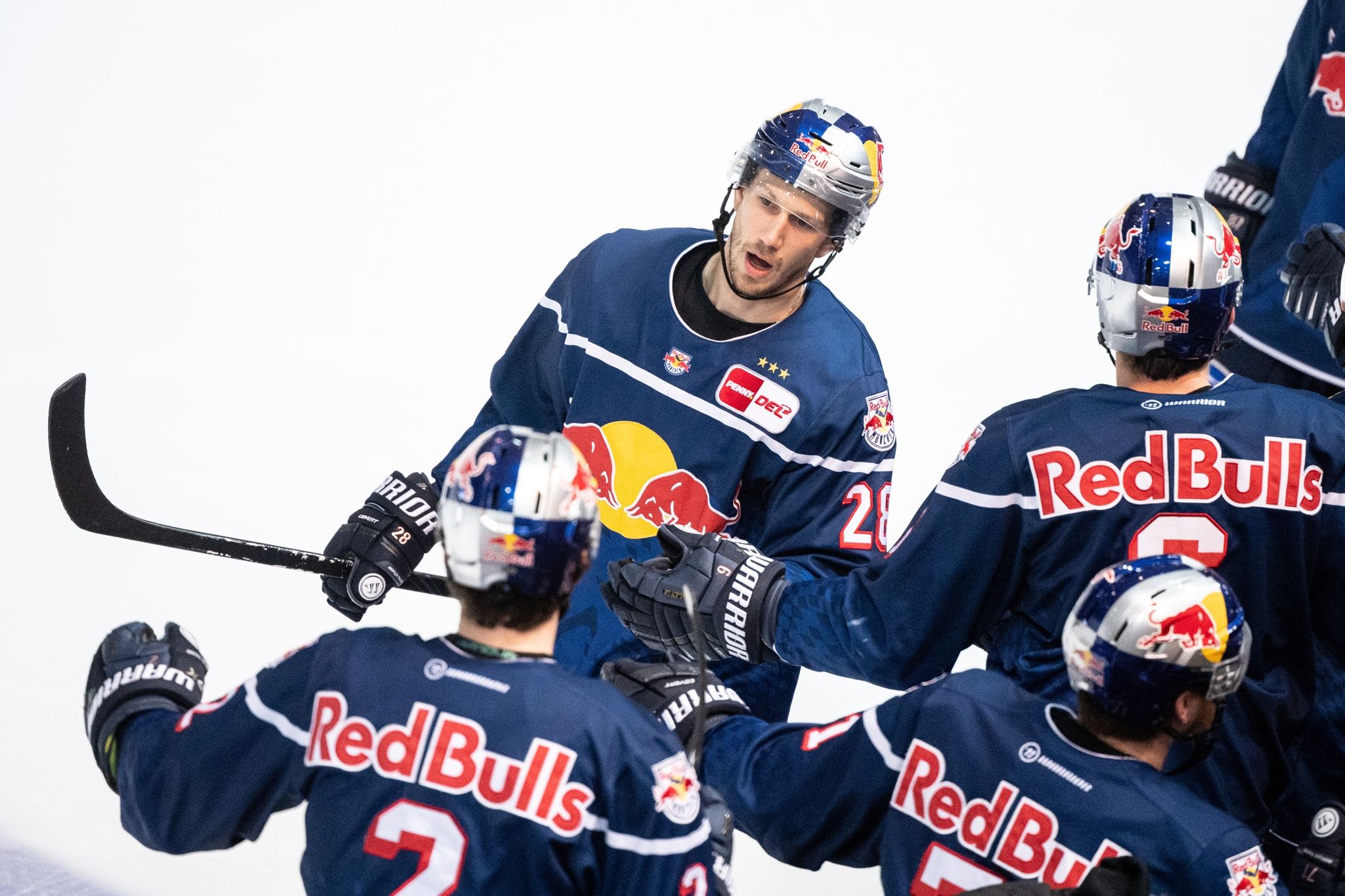 EHC Red Bull München gewinnt Spitzenspiel in Ingolstadt