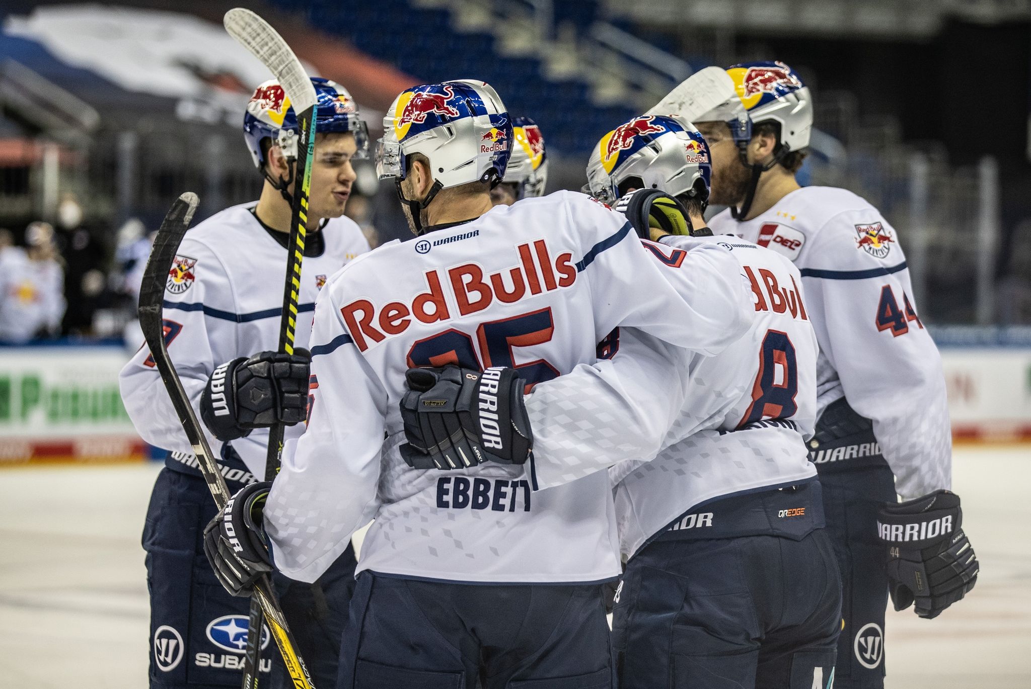 EHC München dominiert Topspiel in Bremerhaven
