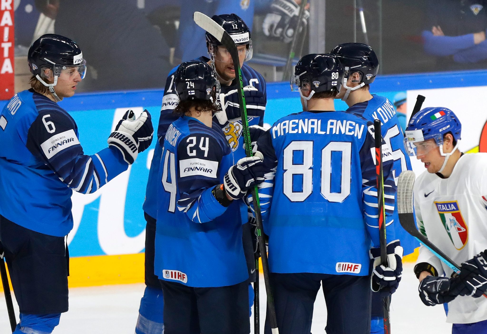 Finnland überholt DEB-Team – Druck für Schweden