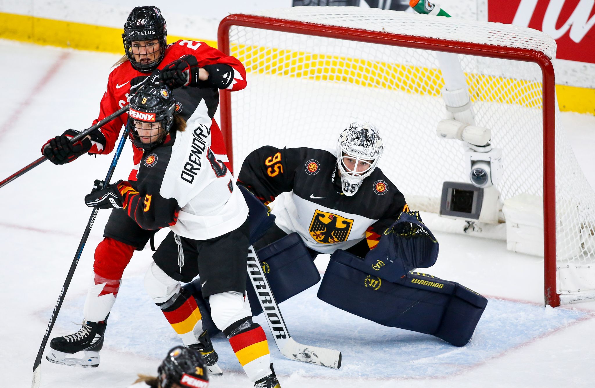Deutsche Eishockey-Frauen verlieren WM-Viertelfinale