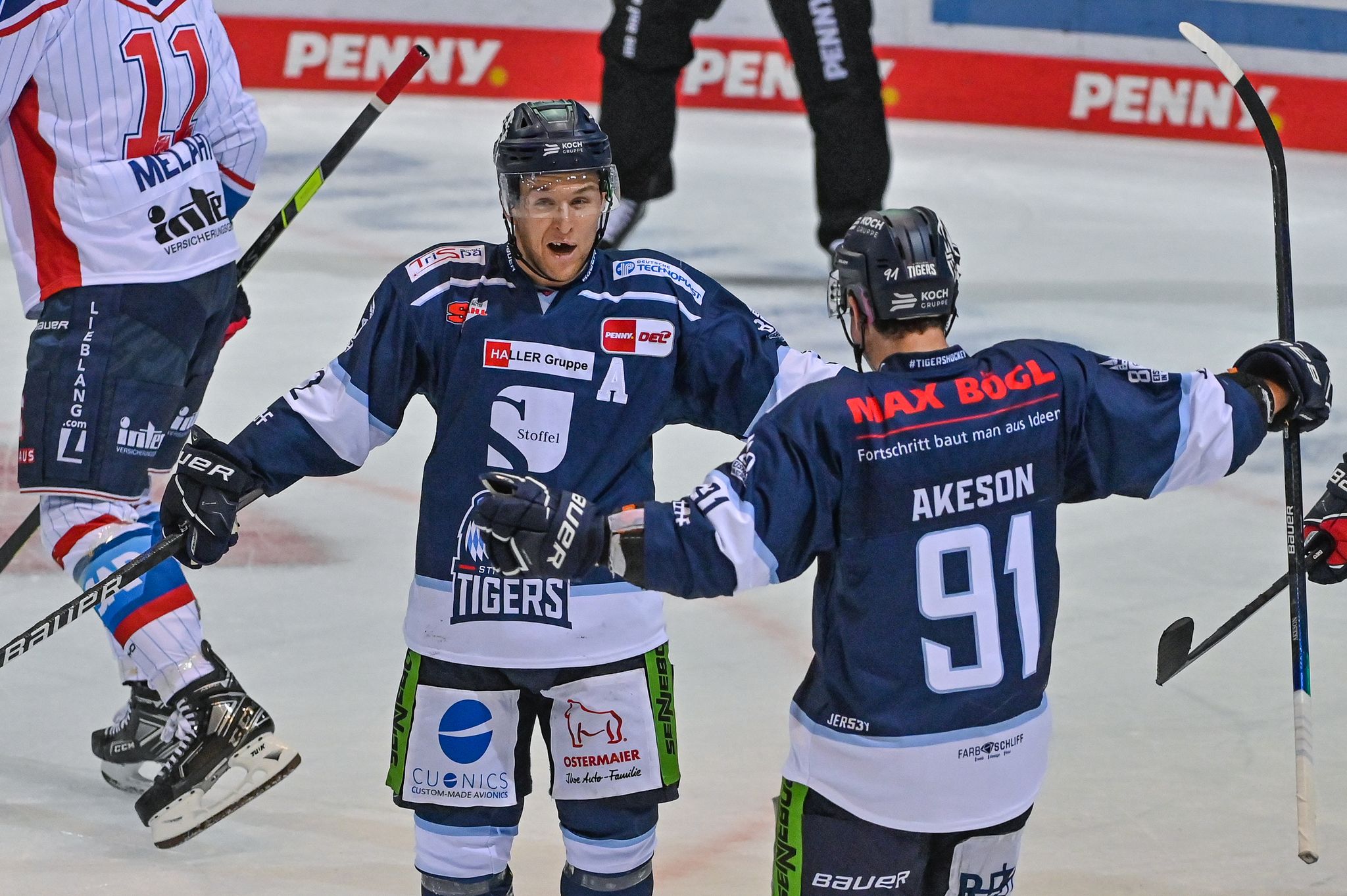 Adler Mannheim verlieren zum DEL-Auftakt – Bietigheim siegt