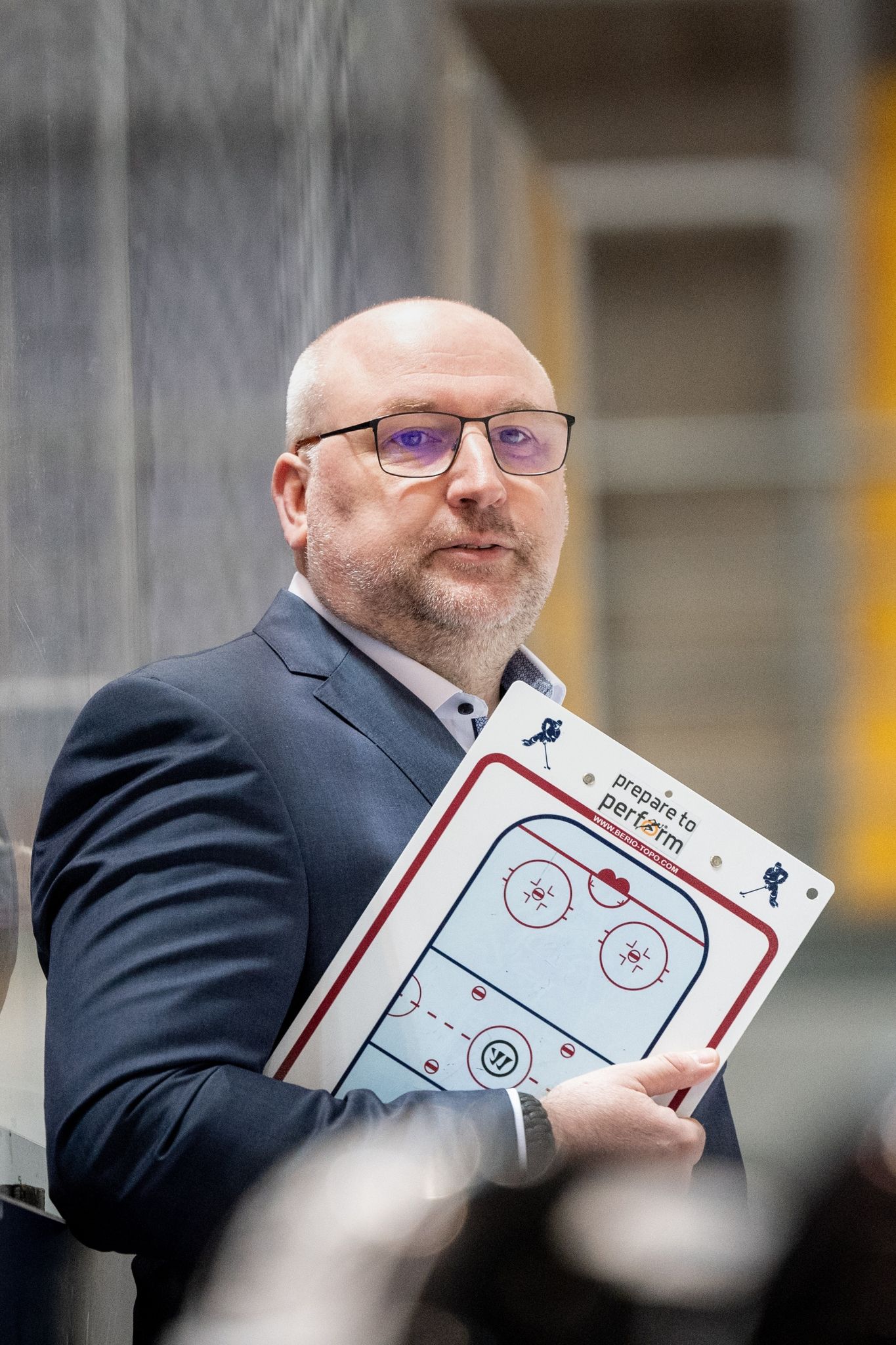 Nürnberg Ice Tigers beurlauben Trainer Fischöder