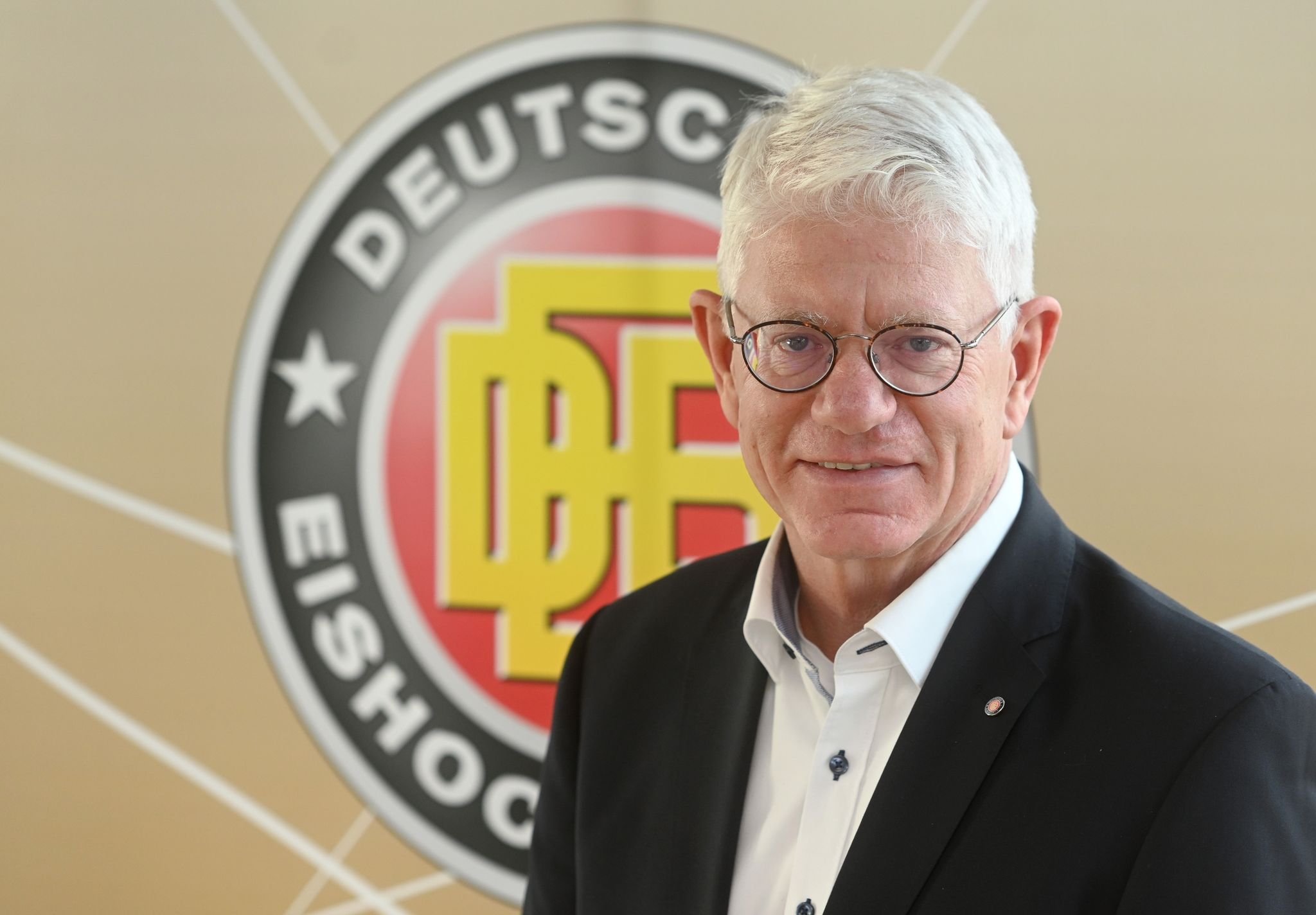 Noch ein Jahr DEB: Reindl scheitert bei Wahl zum IIHF-Chef
