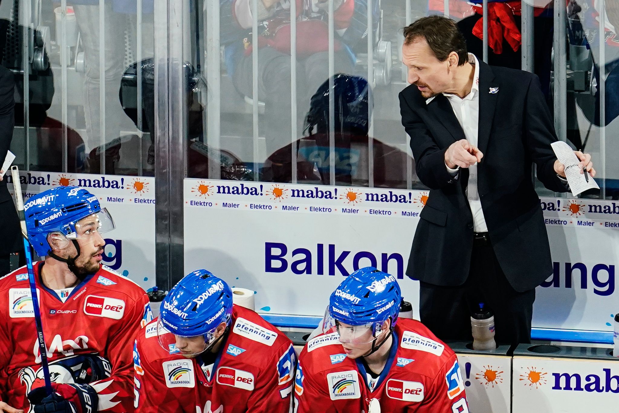 Acht weitere Corona-Fälle bei Eishockey-Club Adler Mannheim