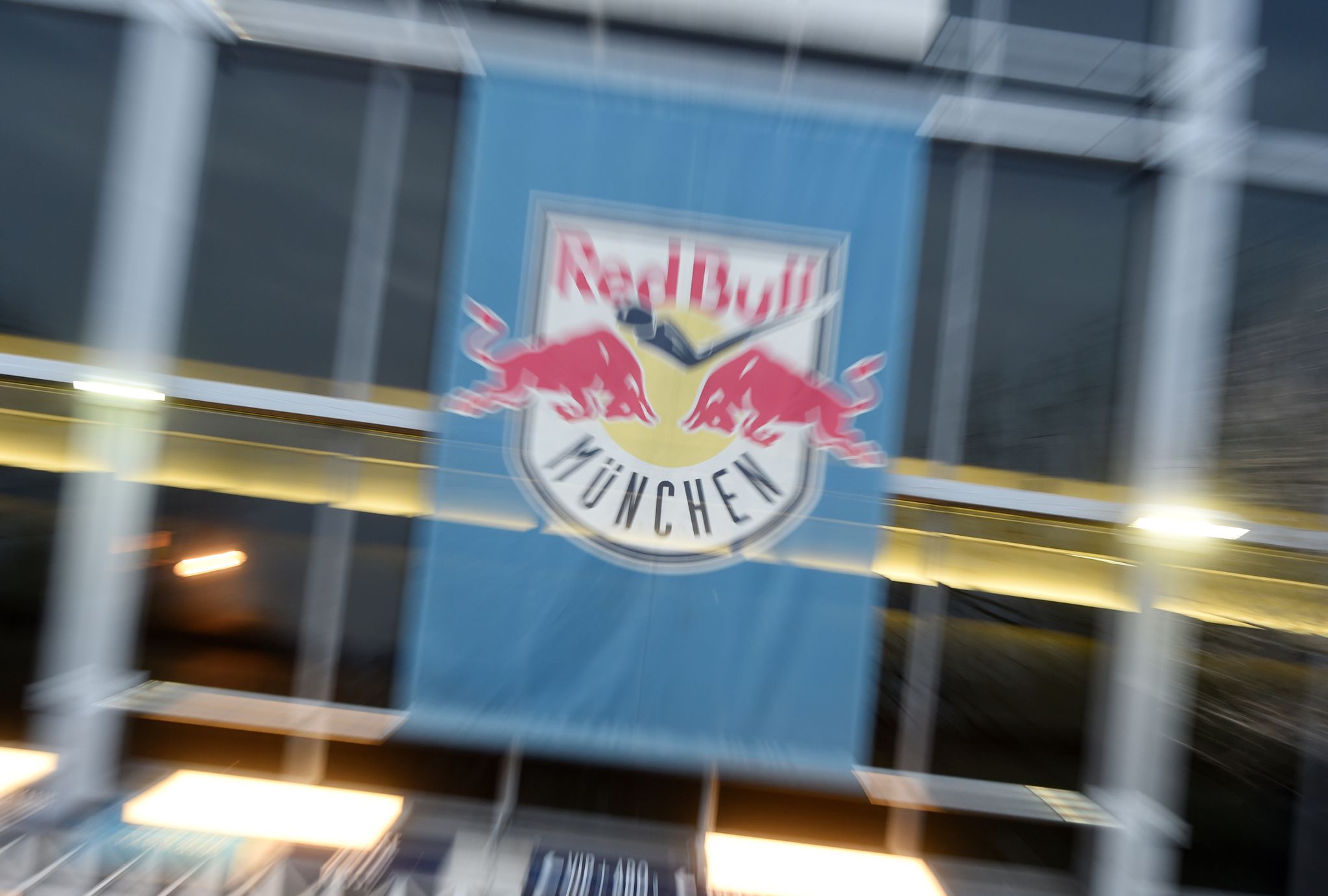 CHL-Halbfinale von EHC Red Bull München erneut verschoben