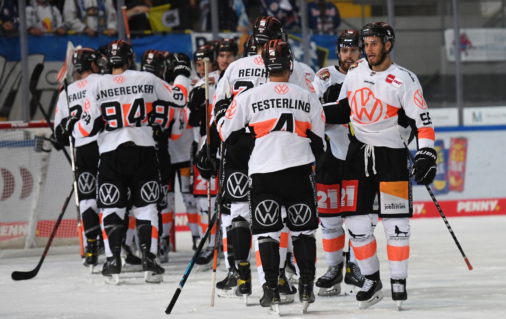 Gegnertausch im Eishockey nach Wolfsburger Corona-Ausbruch