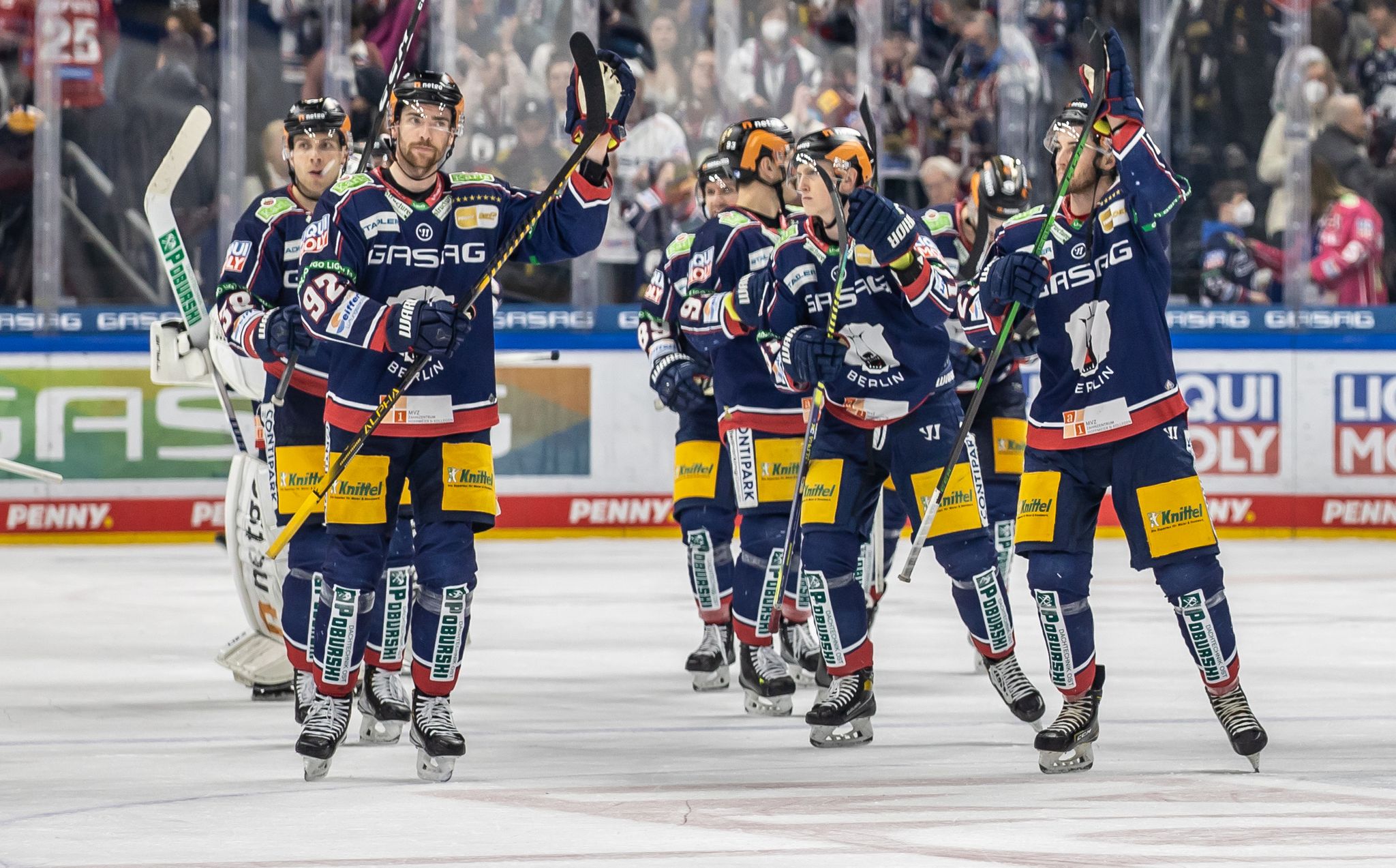 Eisbären, Adler und Grizzlys vor Halbfinaleinzug