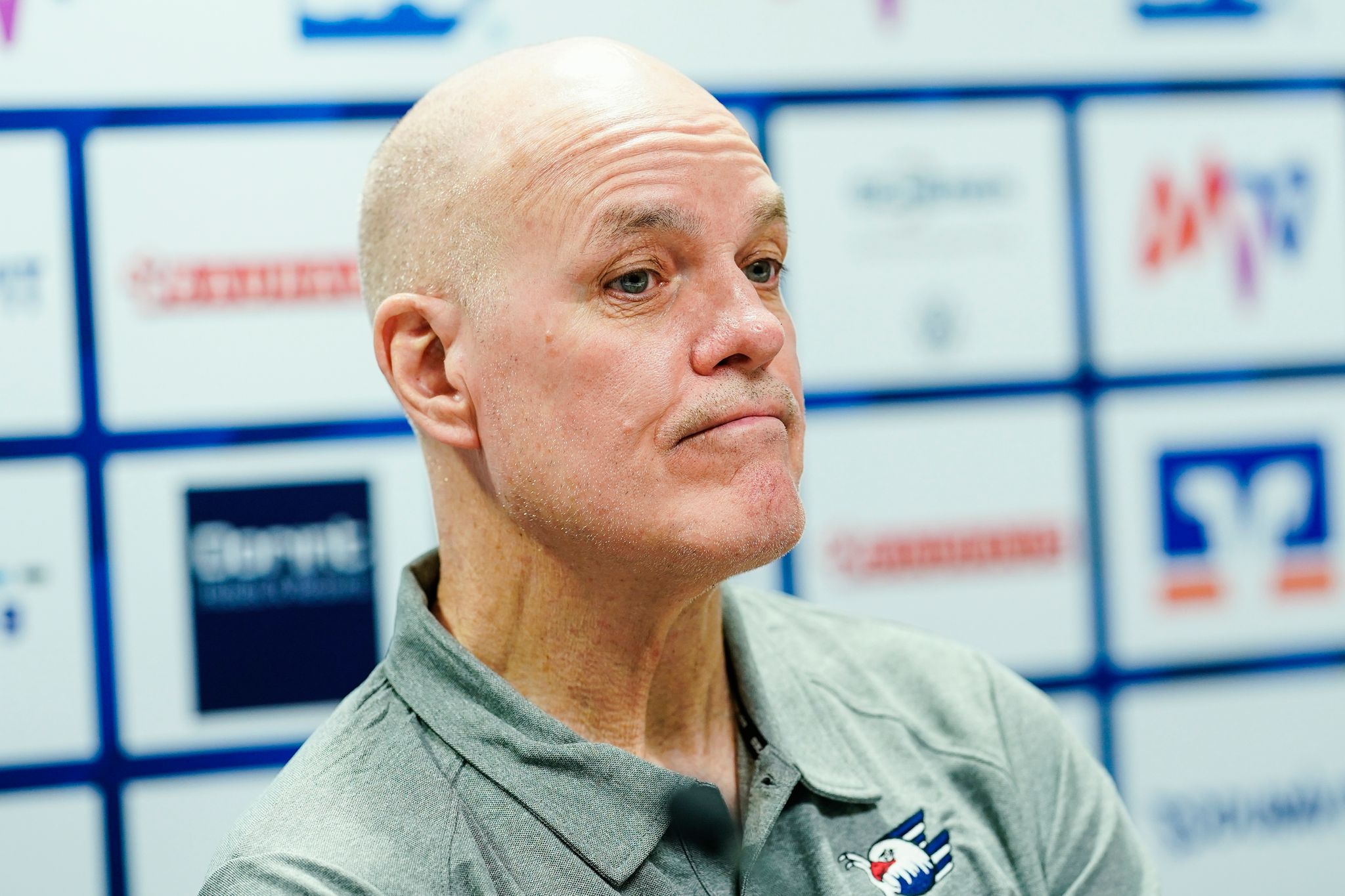 Trainerteam bleibt: Stewart weiter Coach der Adler Mannheim