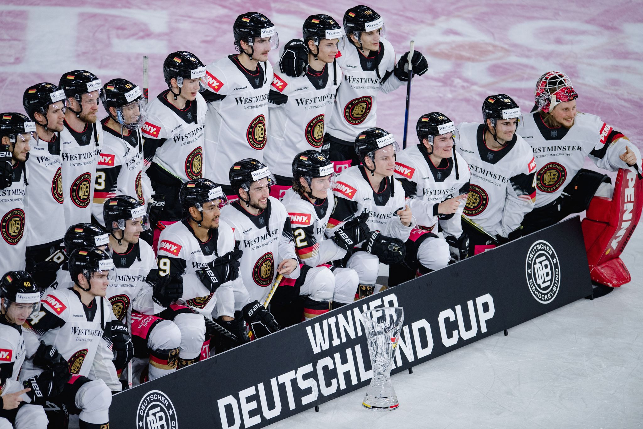 Junges DEB-Team gewinnt erneut Deutschland Cup