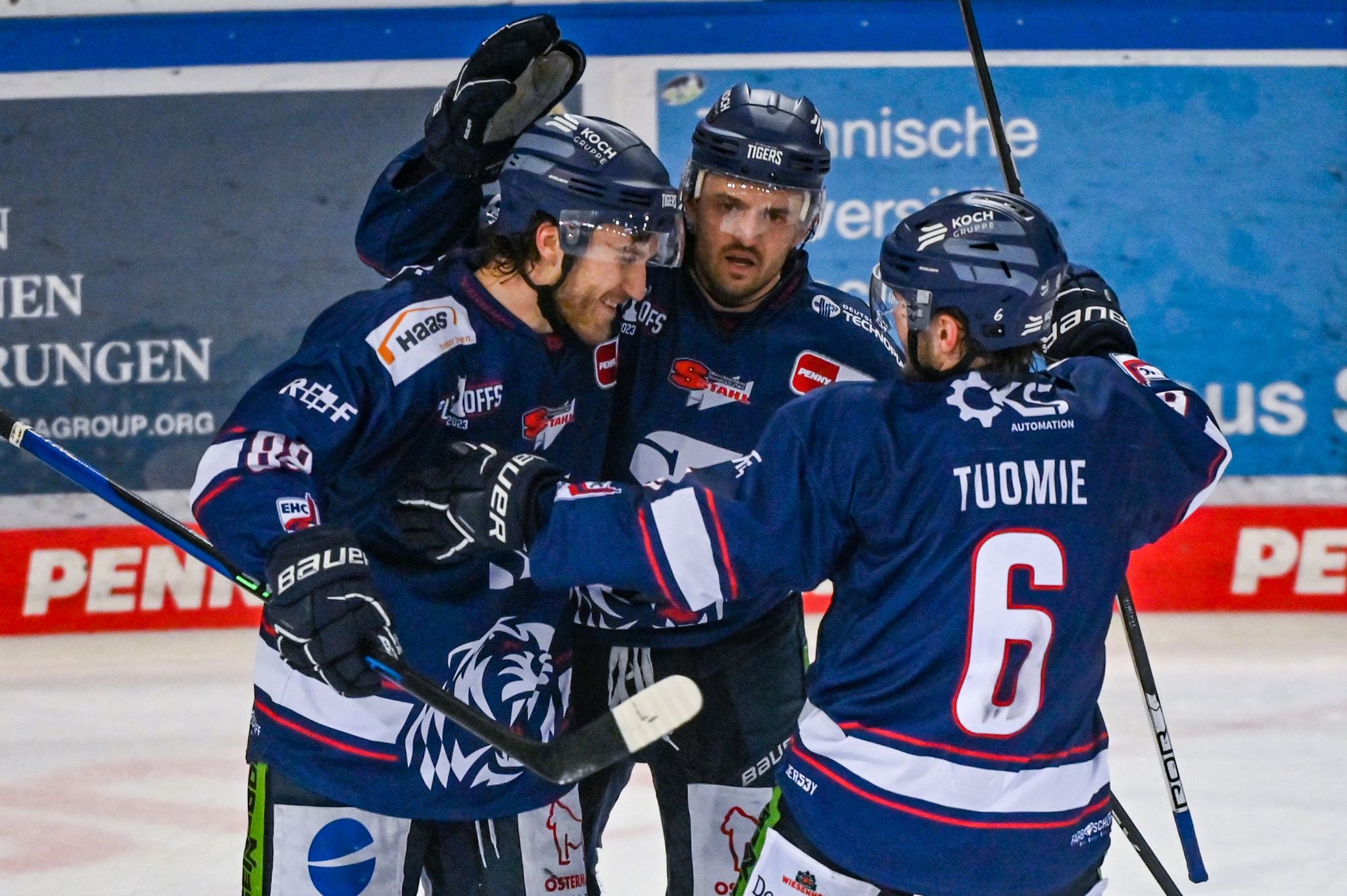 Köln und Straubing siegen beim DEL-Playoff-Auftakt