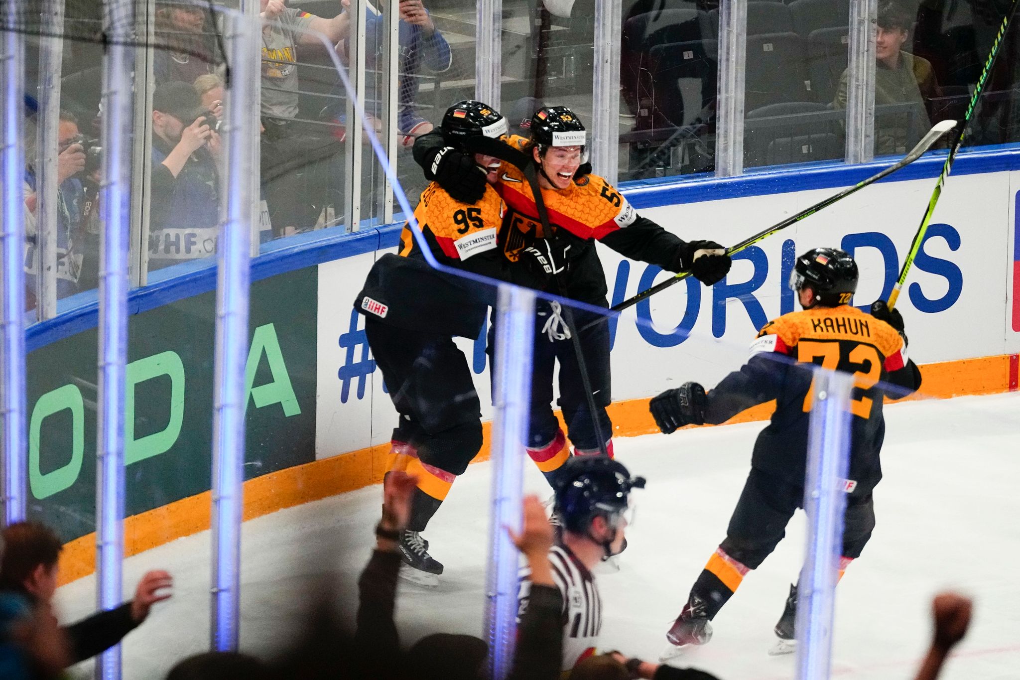 Deutsches Eishockey-Team sensationell im WM-Endspiel