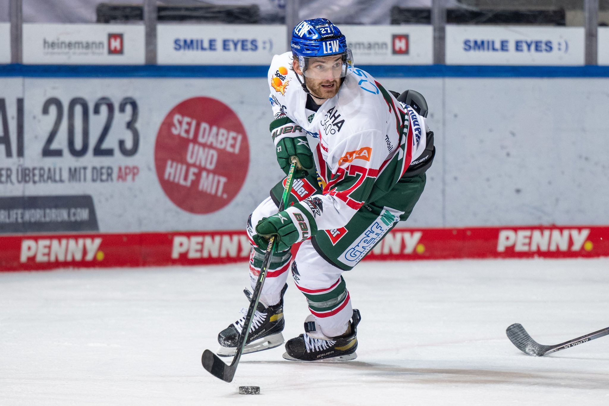 Eishockey-Profi Johnson nach Unfall auf dem Eis gestorben