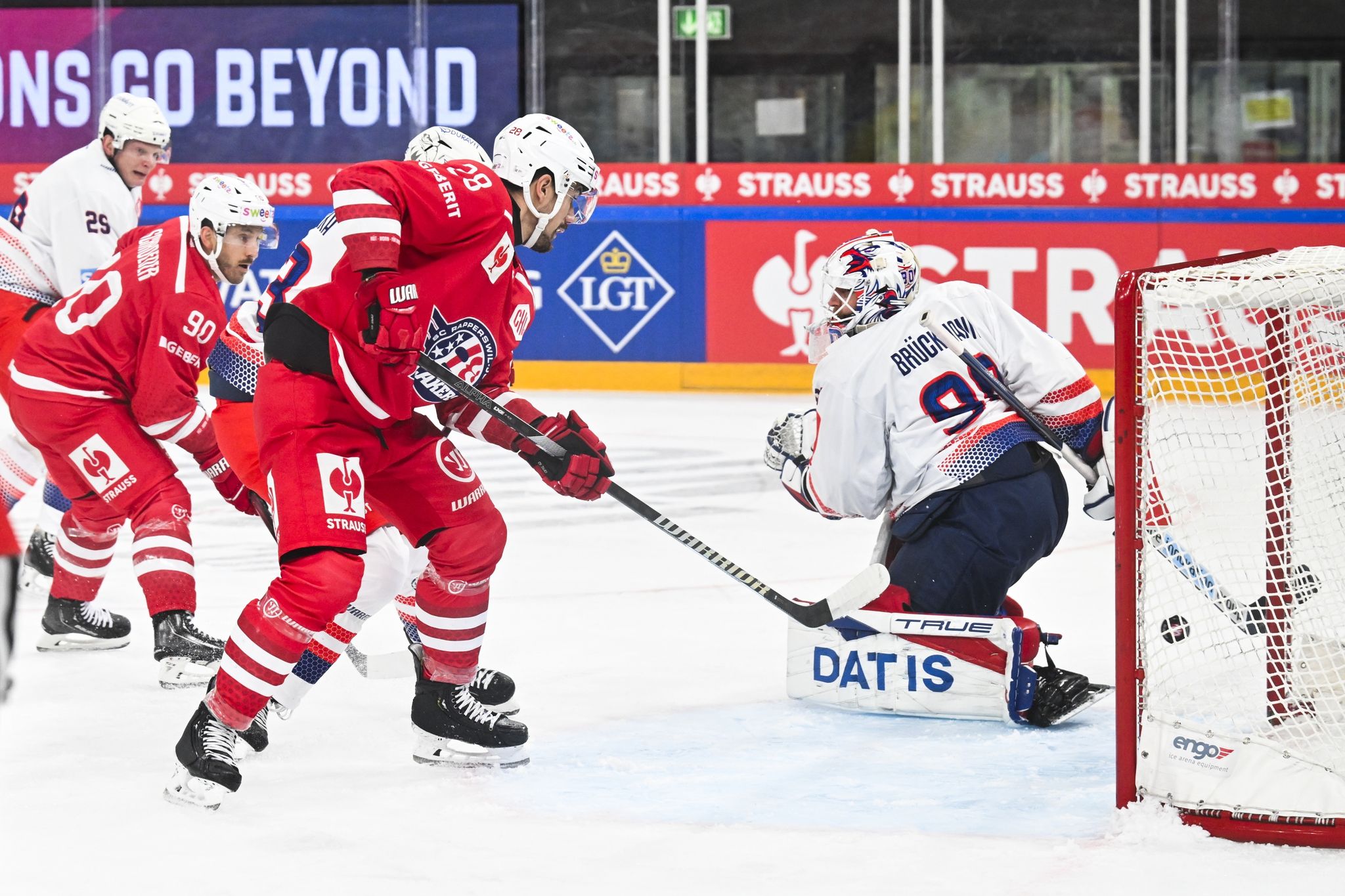 Adlern droht Achtelfinal-Aus in Königsklasse