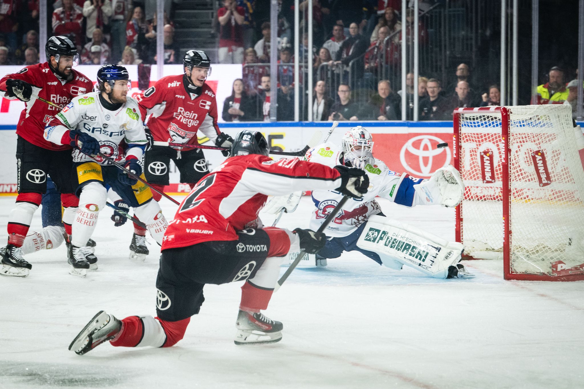 Heimsieg gegen Berlin: Kölner Haie gleichen Finalserie aus