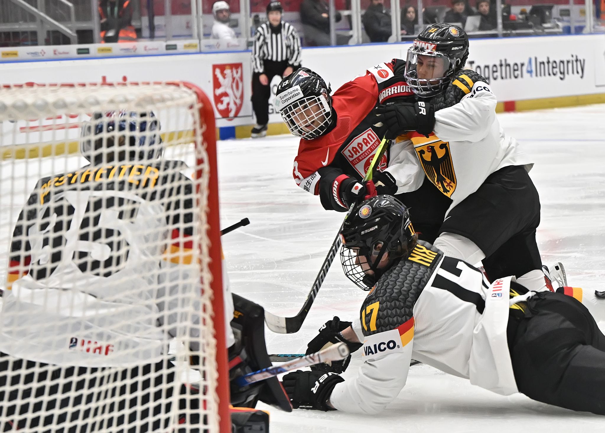 DEB-Team unterliegt Japan – Im Viertelfinale gegen USA