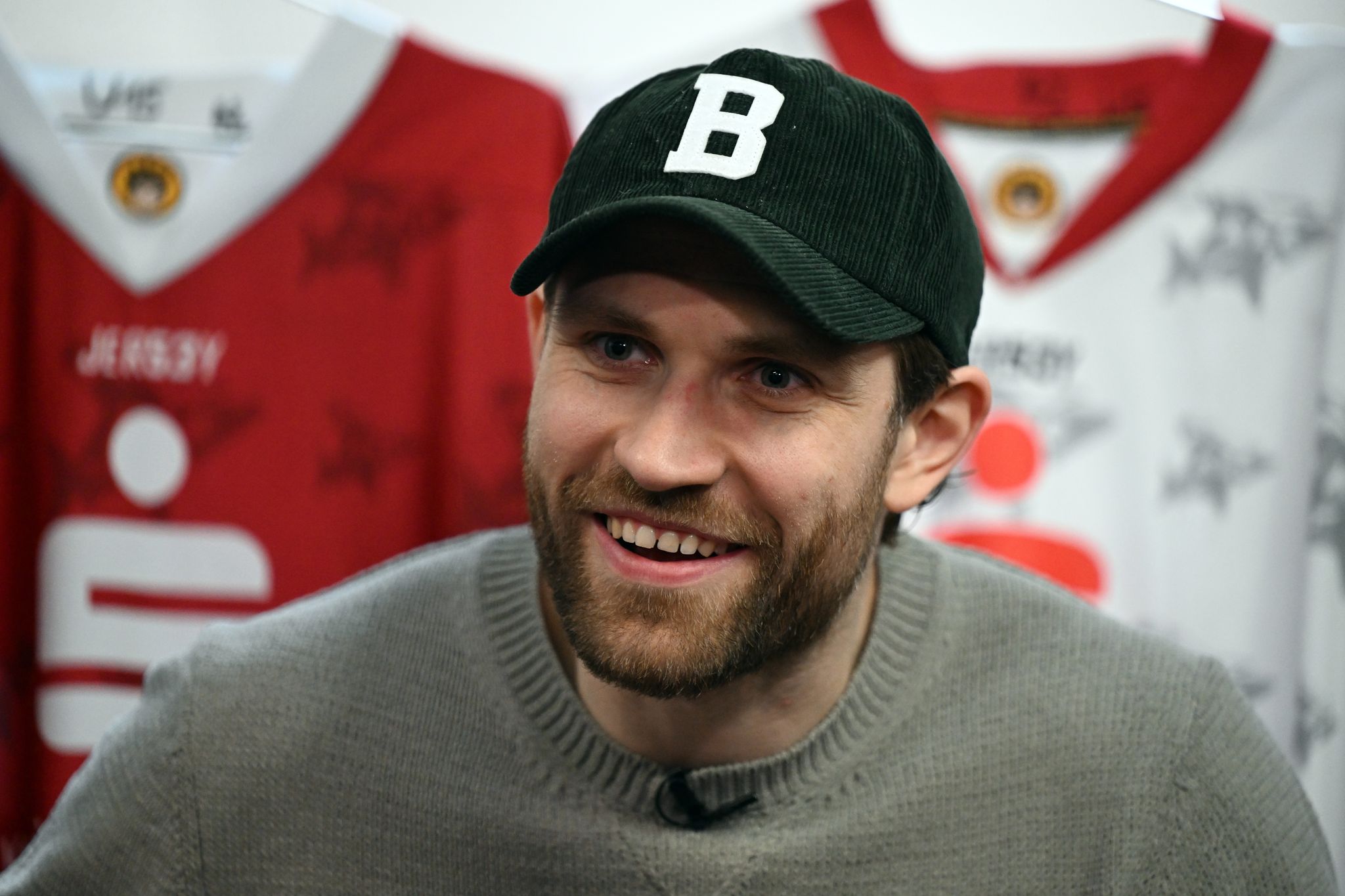 NHL-Ass Draisaitl ausgezeichnet – und von Amateuren besiegt
