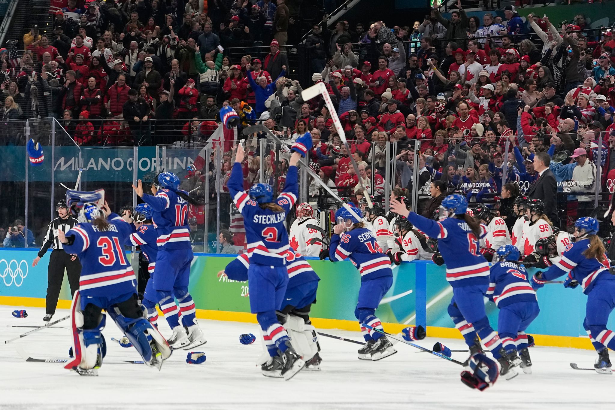US-Frauen feiern Eishockey-Ikone Knight nach epischem Finale