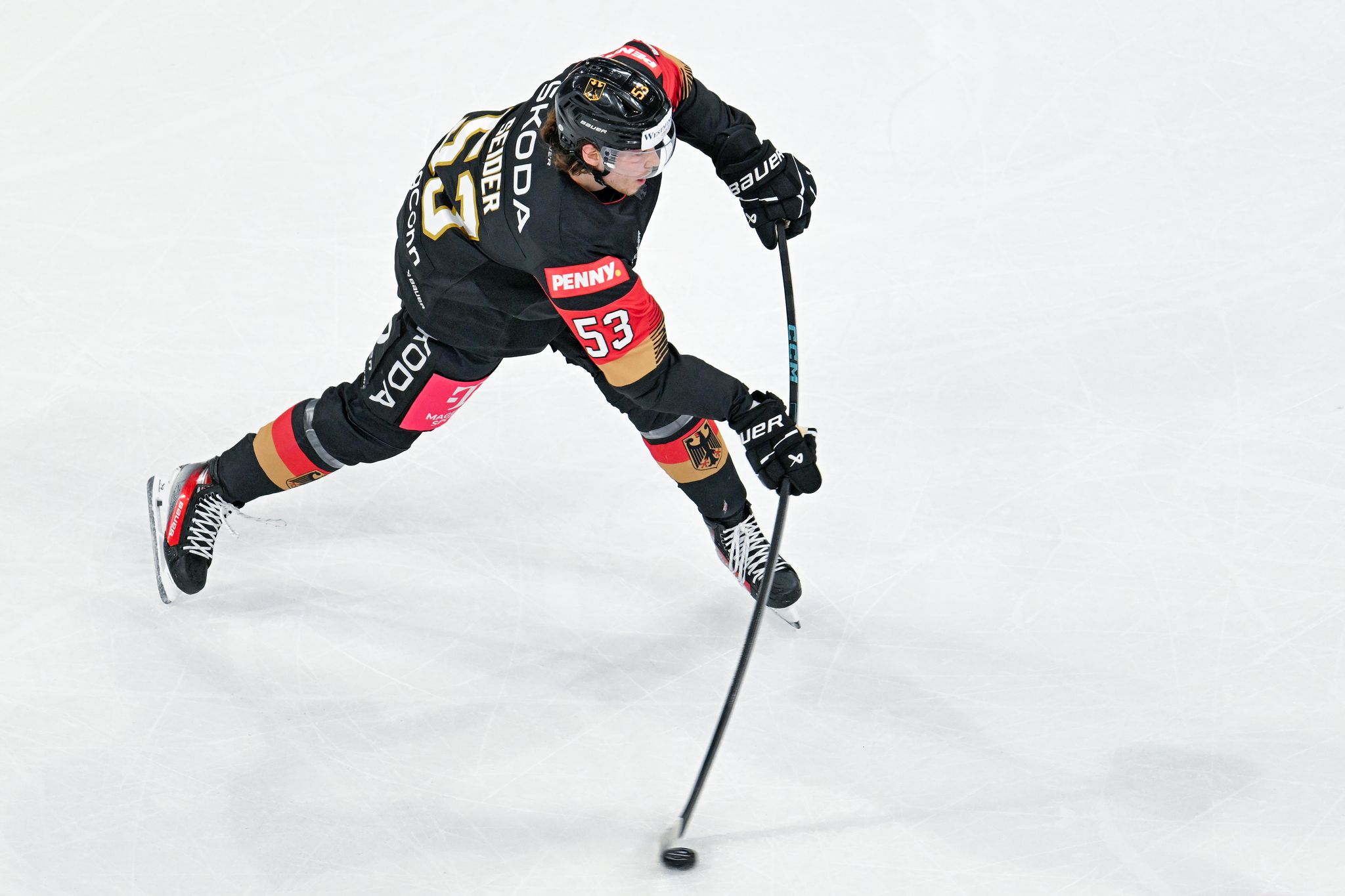 Mit NHL-Star Seider: DEB verliert WM-Generalprobe gegen USA