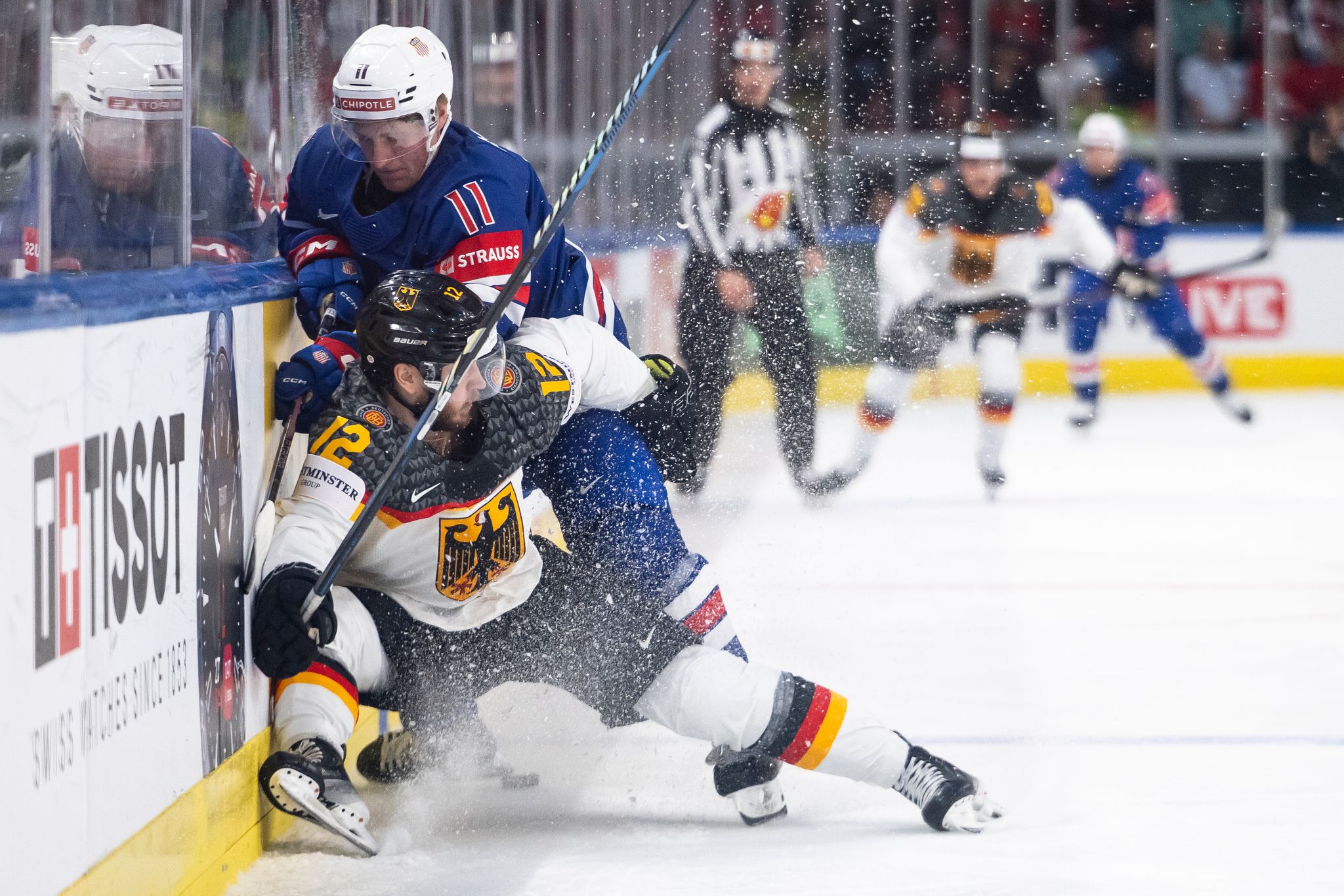 Komplexe Tabelle, Stürmersuche beendet: DEB mit Siegpflicht